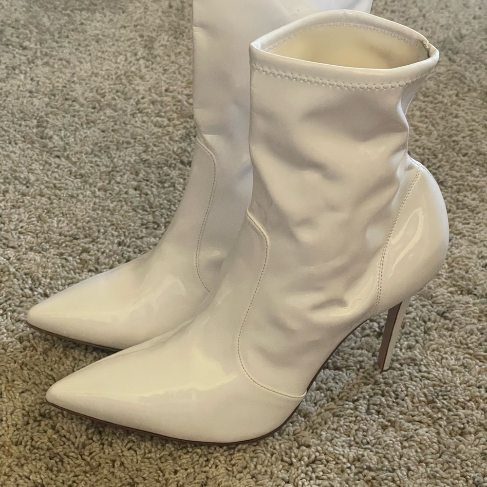 Gianvito Rossi Glossy White Heeled Boots